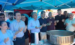 AK Parti Aksu İlçe Başkanlığı’ndan Aşure Etkinliği