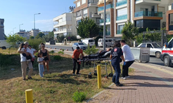 Manavgat'ta ticari taksi ile otomobil çarpıştı!