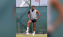 Alanyaspor'da Bruno Viana, Çin Süper Lig ekibi Qingdao West Coast'a kiralandı