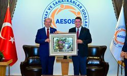 Ersin Tatar: "Türkiye ile KKTC arasındaki kardeşliğin en güçlü temsilcilerinden biri esnaftır"