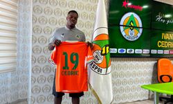 Corendon Alanyaspor, Ivan Cedric’i kadrosuna kattı