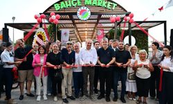 Kepez Belediyesi Bahçe Market’i Dokumapark’ta hizmete açtı