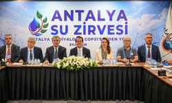 Antalya'da suyun geleceği masaya yatırıldı