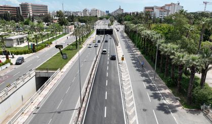 Yüzüncü Yıl Bulvarı'nda asfaltlama çalışması tamamlandı!