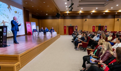 Manavgat'ta "Çevreye Katkı, Aile Bütçemize Katkı" etkinliği düzenlendi