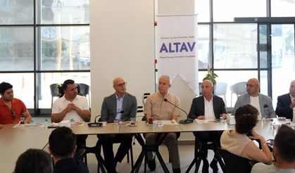 Başkan Özçelik: "Bölgemizin yaşananlardan en az etkiyle çıkması için çalışacağız"