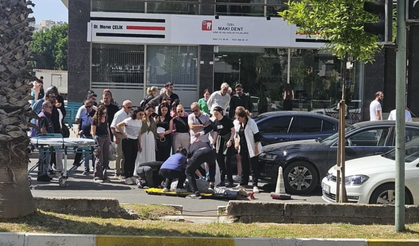 Yaya yolunu kullanan 3 tekerli motosiklet ile otomobil çarptıştı