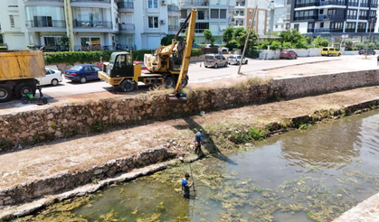 ASAT'tan Konyaaltı'nda kapsamlı kanal temizliği