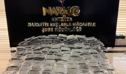 Antalya'da uyuşturucu operasyonu: 250 kilogram esrar ele geçirildi