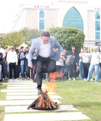 ALKÜ'de nevruz kutlandı