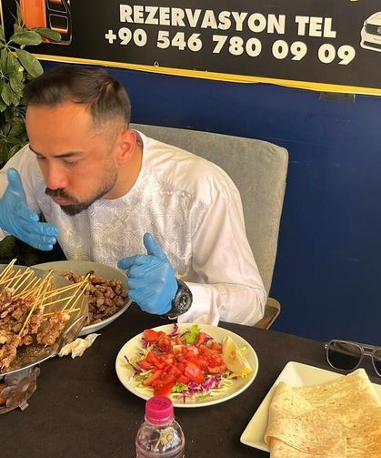 63 kiloyla başladı, 80 dakikada 7 kilo aldı!