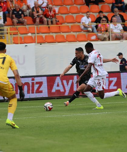 Trendyol Süper Lig: Corendon Alanyaspor: 2 - Samsunspor: 3 (Maç sonucu)