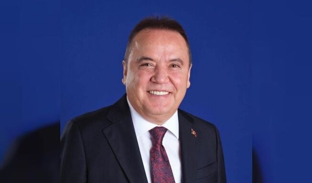  Muhittin Böcek cezaevinde üçüncü kitabını yazıyor