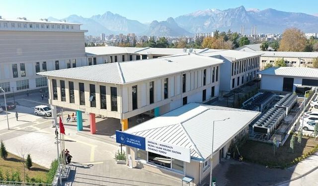 Antalya'da GSB yurtları başvuruların yüzde 98,9'unu karşıladı