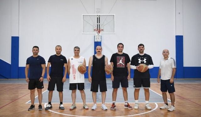  Yeni tesiste ilk maç Başkan Kotan’dan