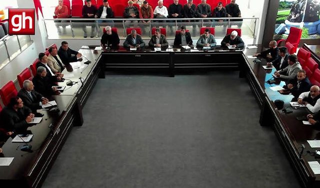 Aksu Belediye Meclisi’nde “Nezaket” tartışması