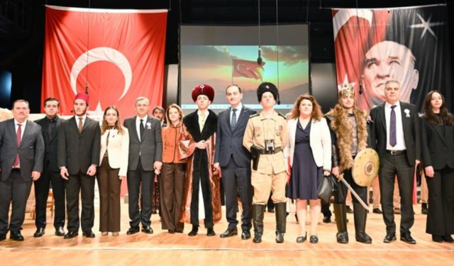 Antalya'da İstiklal Marşı'nın kabulü kutlandı