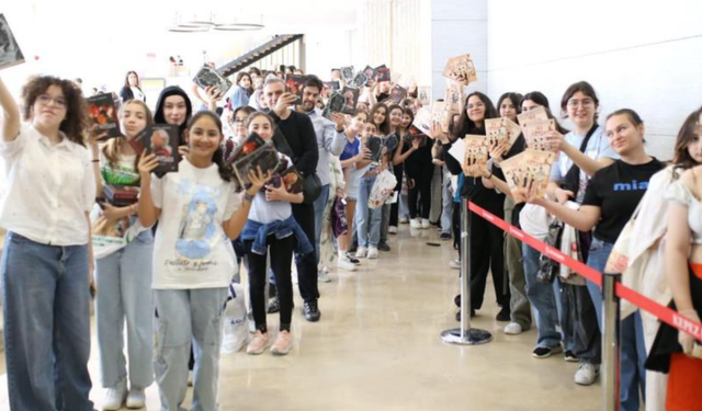 Edebiyat tutkunları Antalya'da buluşuyor!