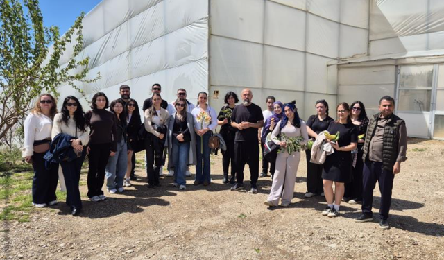 Alanya'da üniversiteli öğrencilerden tropikal bahçelere teknik gezi