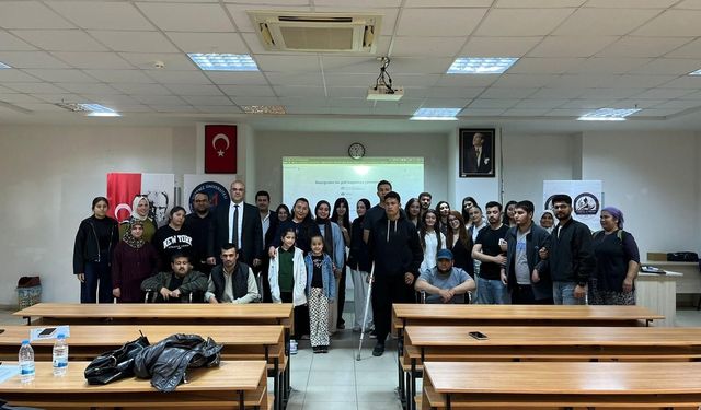 Fiziksel engelli bireyler Aspendos Antik Tiyatrosu'nu VR gözlükleri ile sanal ortamda gezdi