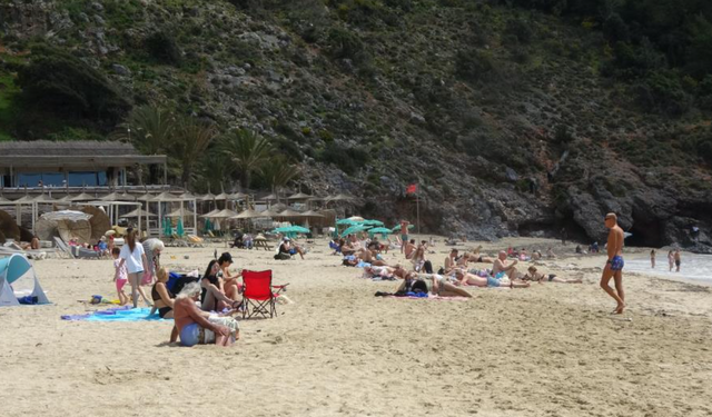 Alanya'da erken yaz görüntüleri