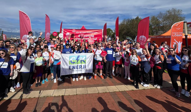 CK gönüllülerinden TEV bursiyerlerine destek