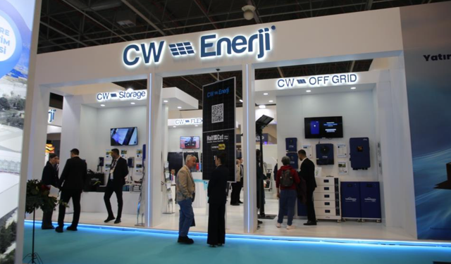 CW Enerji Solarex İstanbul'da ‘CW Enerji Plus Bayi Konsepti'ni tanıttı