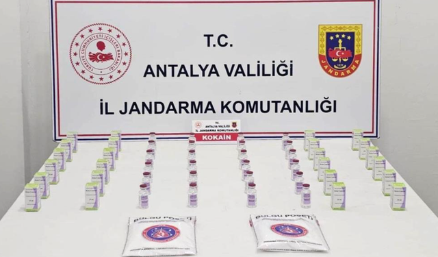 Antalya’da zehir tacirlerine darbe: Yüklü madde ele geçirildi!