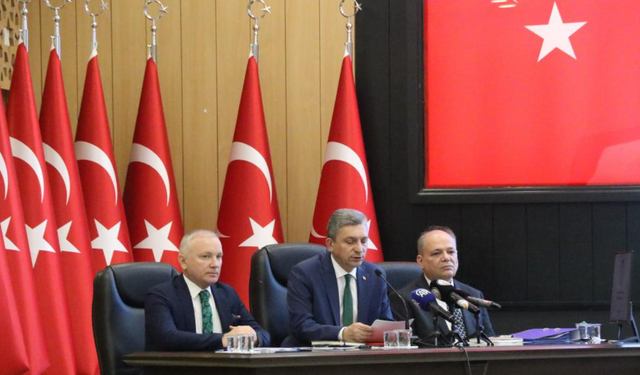 Antalya'da 192 milyar TL'lik 458 proje yürütülüyor