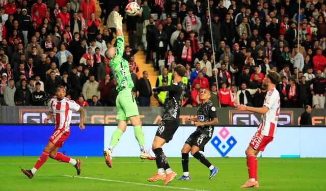 Trendyol Süper Lig: Antalyaspor: 0 - Corendon Alanyaspor: 0 (Maç sonucu)
