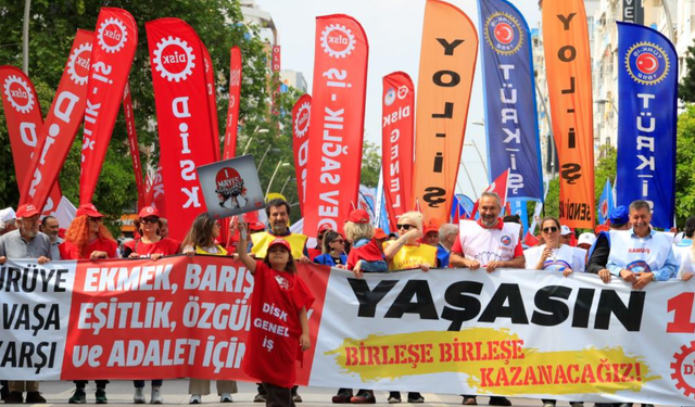 Antalya'da 1 Mayıs coşkusu