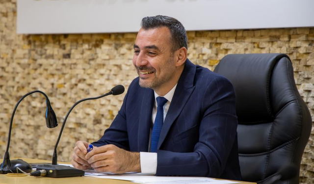 Başkan vekili Çiçek'ten sahte hesap uyarısı