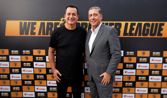 Acun Ilıcalı, Hull City Taraftarlarıyla Corendon Hydros Club Kemer’de Buluştu!