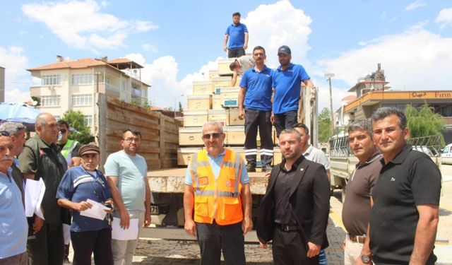 Antalya'nın dört bir yanına arı kovanı desteği