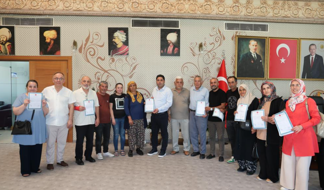 Aksu'da 12 vatandaş tapularıyla buluştu