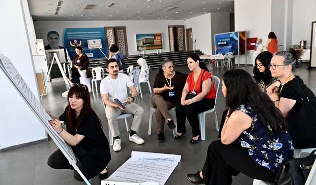 COP Women Antalya’da kadınların iklim politikalarındaki rolü konuşuldu