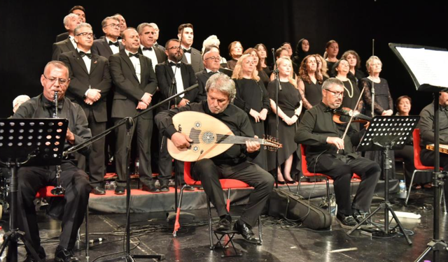 Kepez'de Türk Sanat Müziği rüzgârı esti