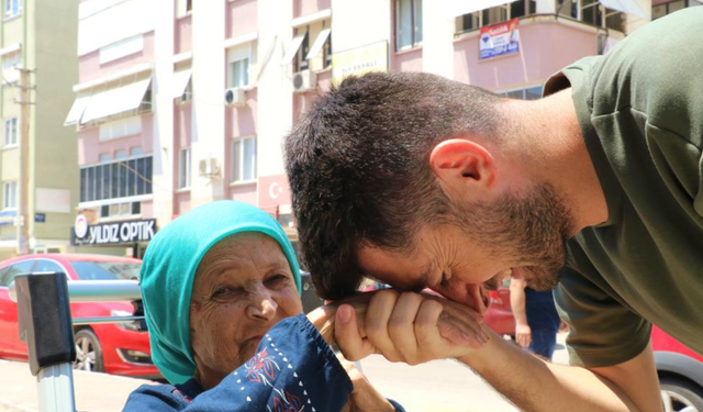 Yıllar sonra gelen mucize: Bağış annesini hayata bağladı!