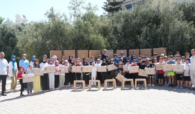 Alanya Belediyesi'nden Kur'an kurslarına 800 rahle desteği