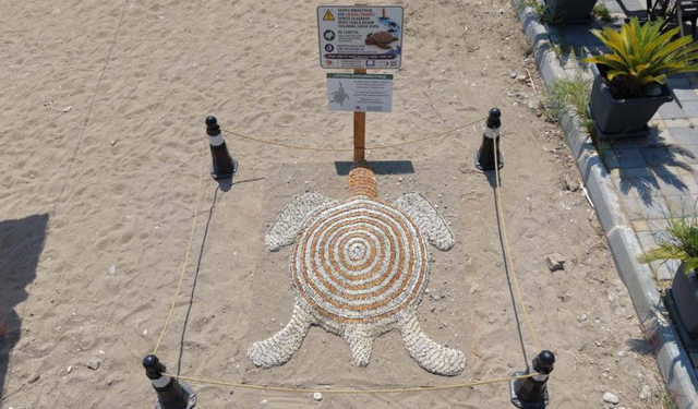 Kemer'de "Dumansız Plaj" uygulaması başladı