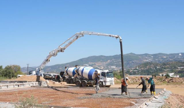 Alanya’da çok amaçlı yaşam alanının temeli atıldı!