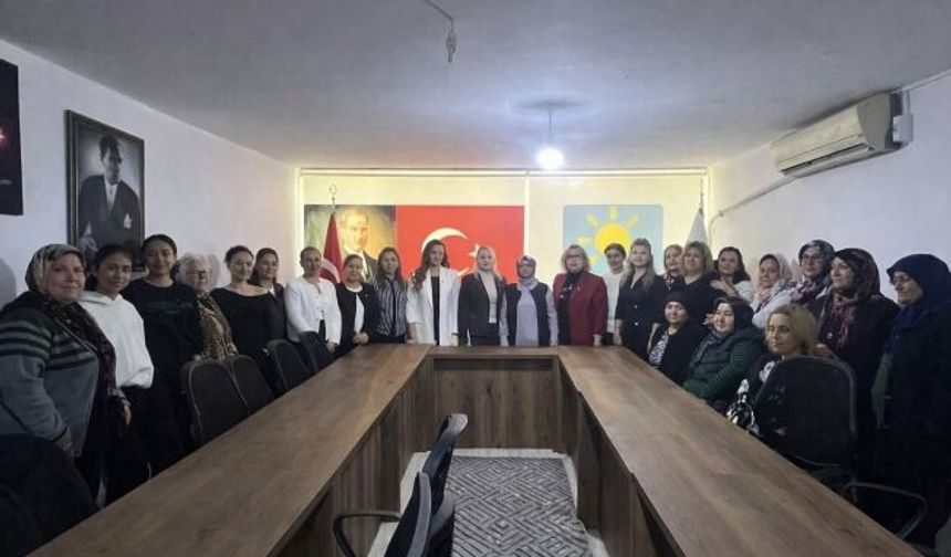 İYİ Partili Kadınlardan Aksu’da dayanışma buluşması