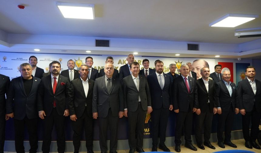 Cumhurbaşkanı Erdoğan,  AK Parti Antalya bayramlaşmasına telefonla katıldı