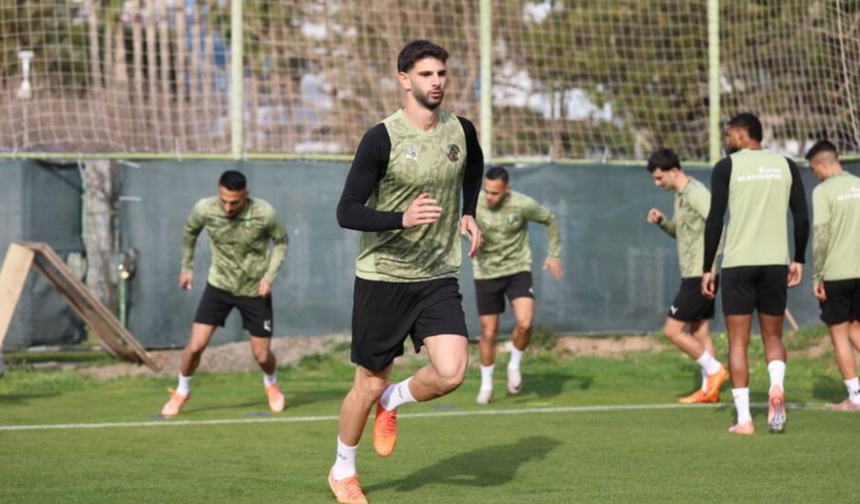 Alanyaspor, Kocaelispor maçı hazırlıklarını tamamladı