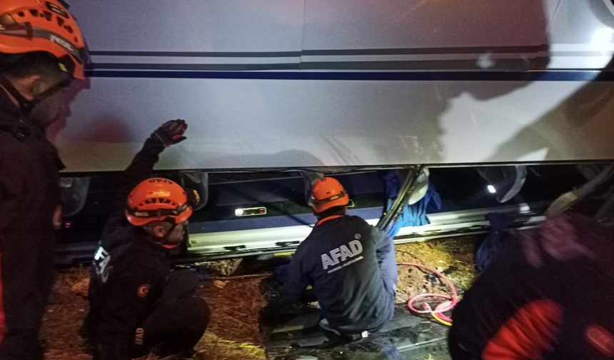 Feci Kaza: Ceza infaz kurumu servisi devrildi, çok sayıda yaralı var!