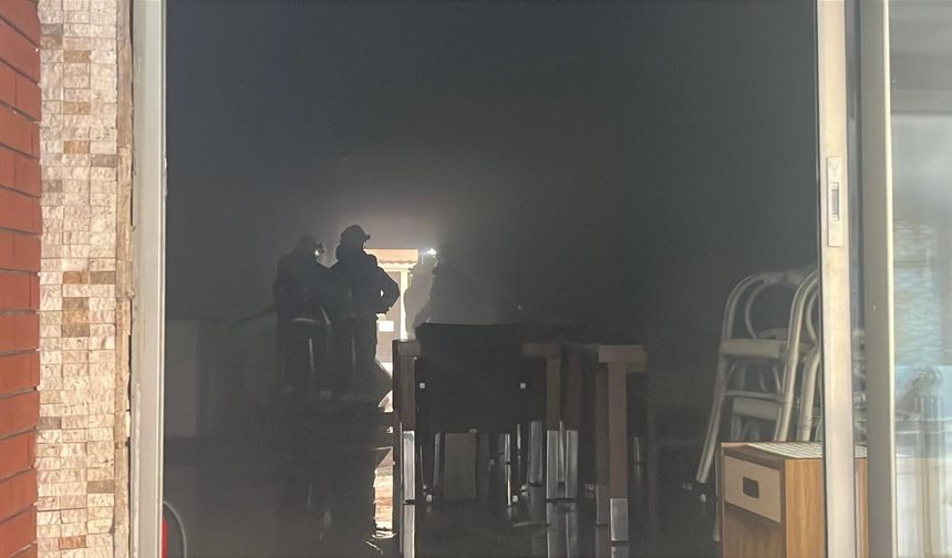 Alanya'da tadilattaki otelde çıkan yangın korkuttu