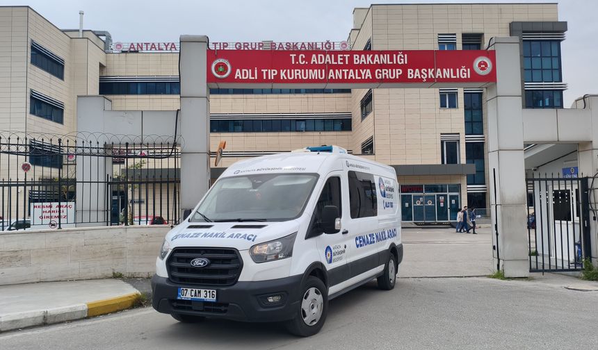 Feci kazada yaşamını yitiren çocuk, gözyaşlarıyla ailesine teslim edildi!