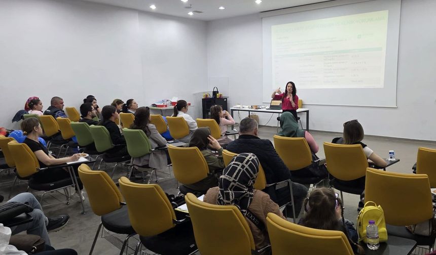 ASSİM’de diyabet teknolojileri eğitimi verildi