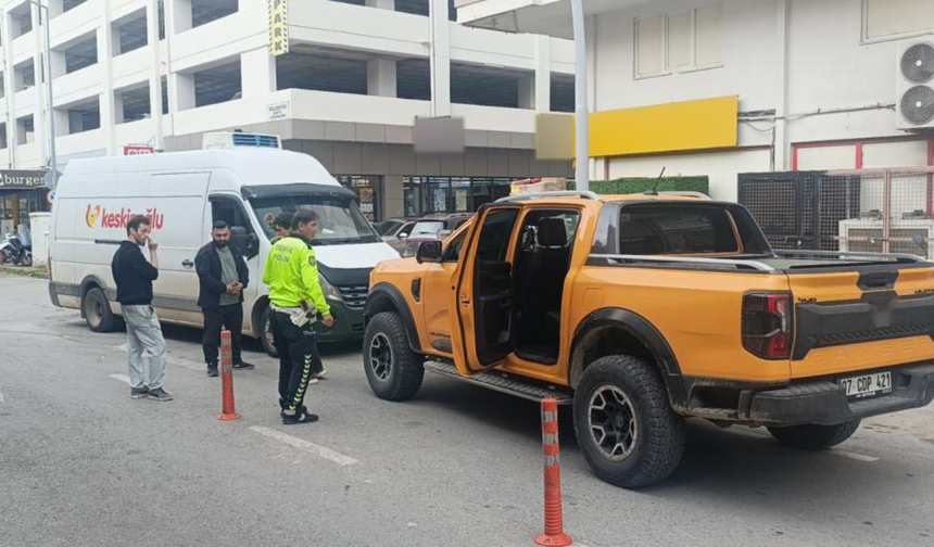 Aracına çarpanı şikayet etti, ceza kendisine kesildi!