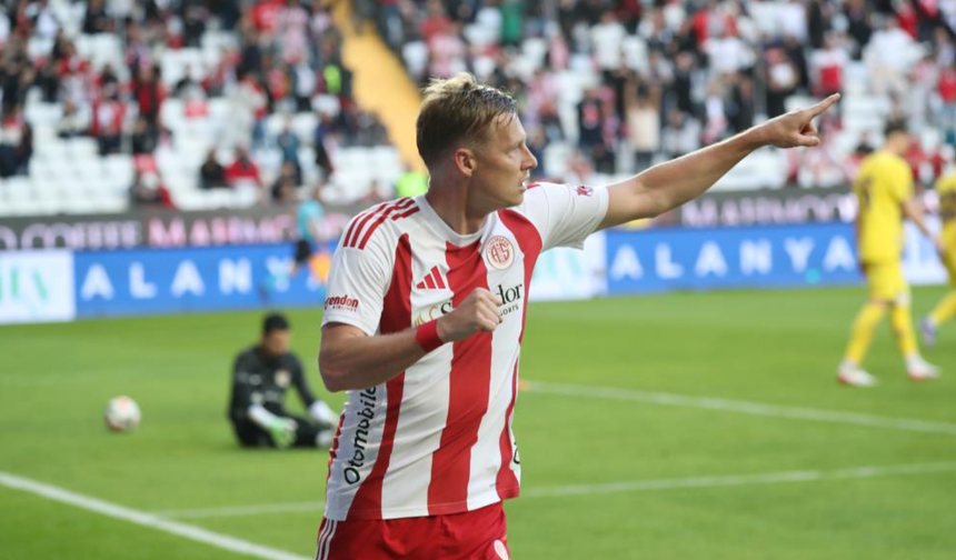Trendyol Süper Lig: Antalyaspor: 3 - Eyüpspor: 0 (Maç sonucu)